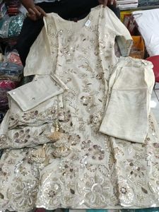 Embroidered Kurta Set