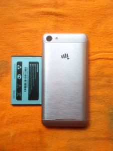 Micromax Q350