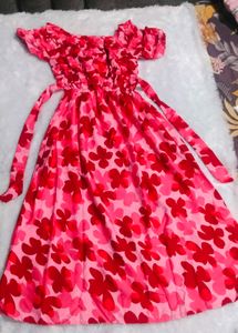 🆕✅BRAND New Floral Off-Shoulder Dress🆕✅