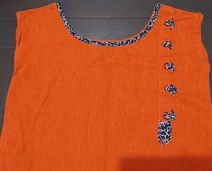 Combo of 2 Sleeveless Cotton Kurtis/Tunics