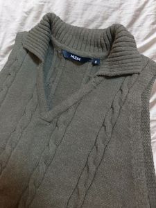 NUON armless olive sweater