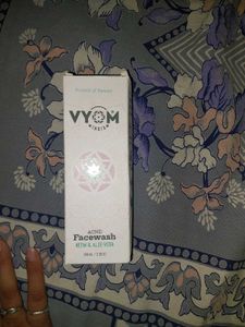 Neem And Alovera Face Wash