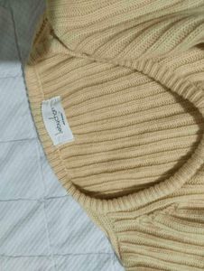 Knit Sweater with tie up for women