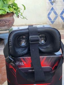 Irusu Monster VR Headset / Box + Control