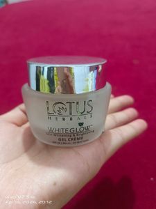 Lotus Herble  Creme