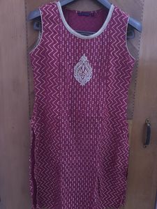Burgundy Sleeveless Kurti