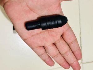 Massage Gun - Black &amp; Gold