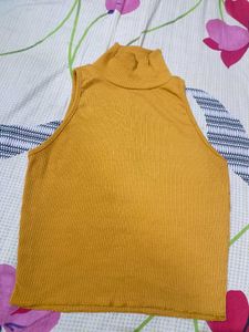 Highneck Mustard Top