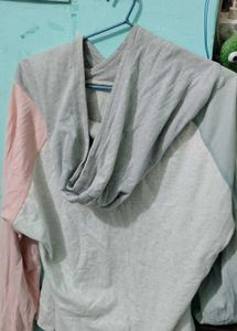 Benign Hereafter Cat Graphic Top