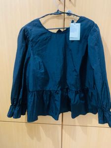 H&amp;M Black Tie Up Top New With Tag XL