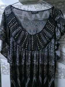 New Feeling Embellished Tunic Top