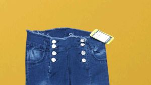 F@04 Size-26 Slim Jeans