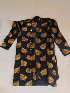 Black Indo Western With Golden Leaves Pattern
