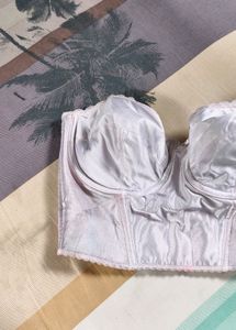 36X. OFF WHITE CORSET