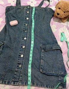 Denim button down dress 👗