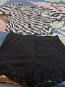 Like New Pure Cotton  Top N Short  In Imported Fa