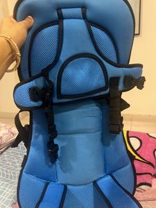 Car Seat Which The Baby Can Be Safely Tucked