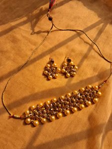 Jewellery Set Of Necklace And Earrings (Golden) ✨️