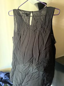 Gap m Size Sleeveless Top With Tag