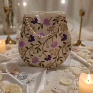 Floral Embroidered Pouch