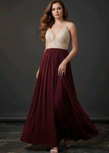 Elegant Burgundy Maxi Dress