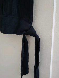 Black Knot Tank Top