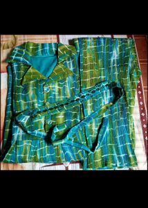 Green &amp; Blue Cordset 10/10 New