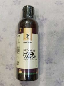 Pilgrim Red Vine Face Wash