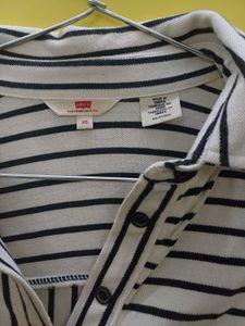 Levi&#39;s Black and White Striped Shirt