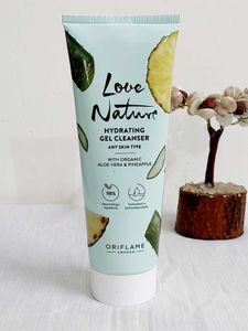 Oriflame Love Nature Gel Cleanser