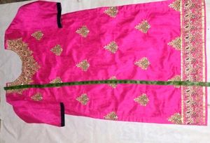 Silky Suith Pathani