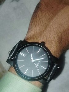 Classic Black Quartz Watch