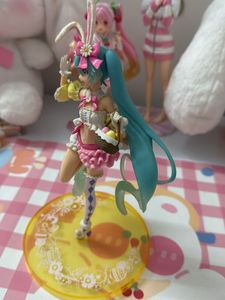 Miku Figure