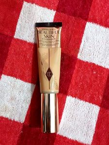 Charlotte Tilbury Beautiful Skin Foundation