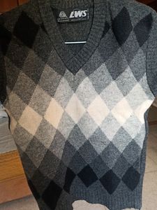 PURE WOOL sweater Half Sleeves