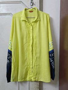 W Brand Women’s Shirt – Neon Green