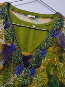 Beutiful Kurta Kaftan With Inner