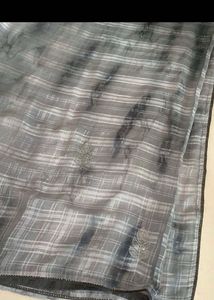 Pretty Grey Shaded Saree