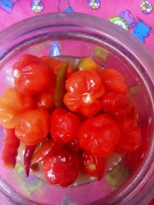 Hygiene Achaar Red Round Chilly Only With Lemon