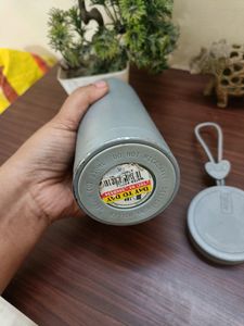 Thermos Bottle Grey Colour