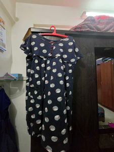 Feeding Gown