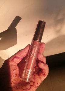 Lakme 9to5 Primer+matte Liquid Lipstick