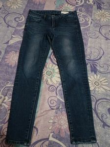 Women&#39;s Jeans