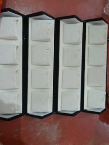 Earing Box
