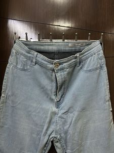 Light Wash Denim Jeans
