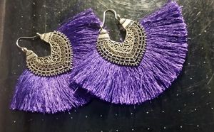 Set of 2 tassel earrings