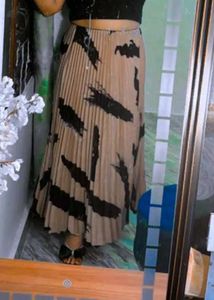 Long Skirt