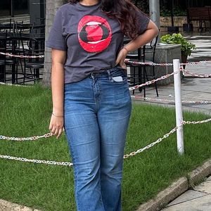 Graphic Lips T-Shirt