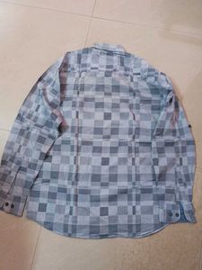 MEN&#39;S SHIRT