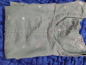 Embroidered suit set